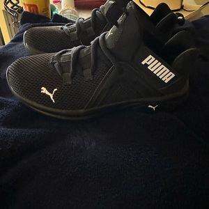 Boys shoes size 2 never worn!!